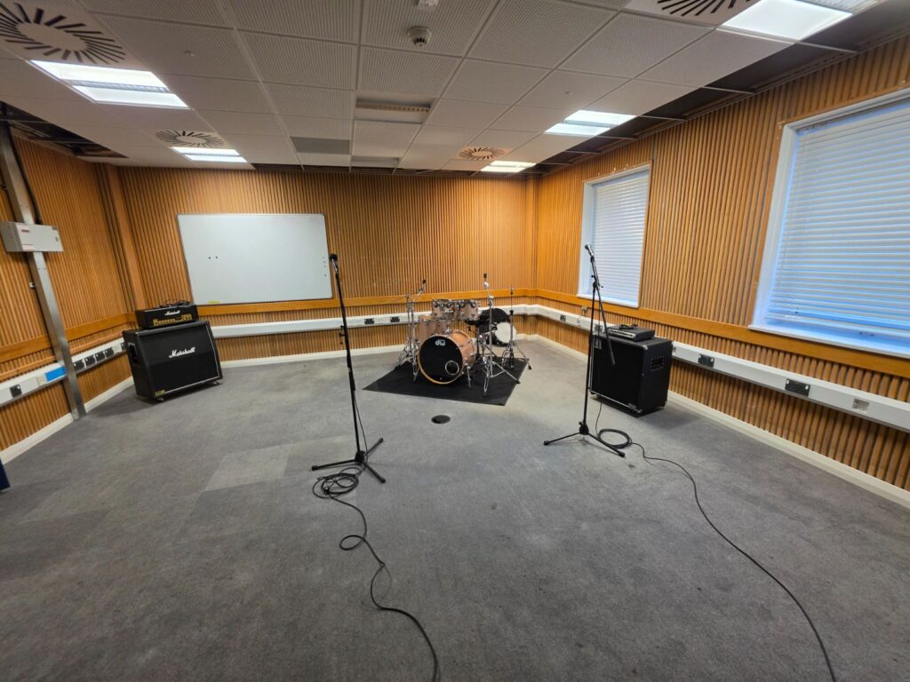 Room 31